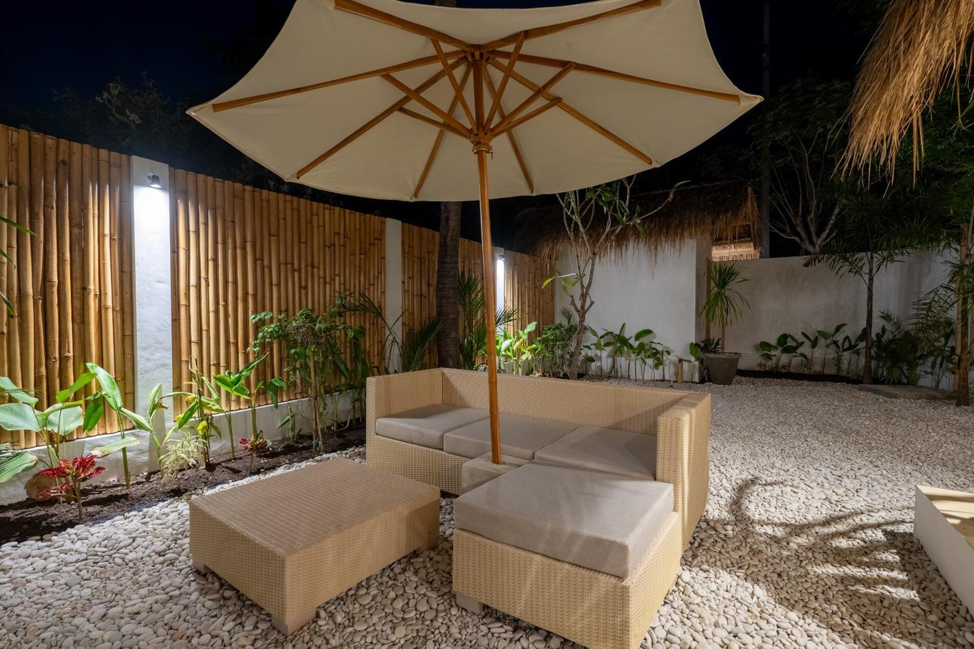 Villa Kelapa Kucing Gili Air Kültér fotó